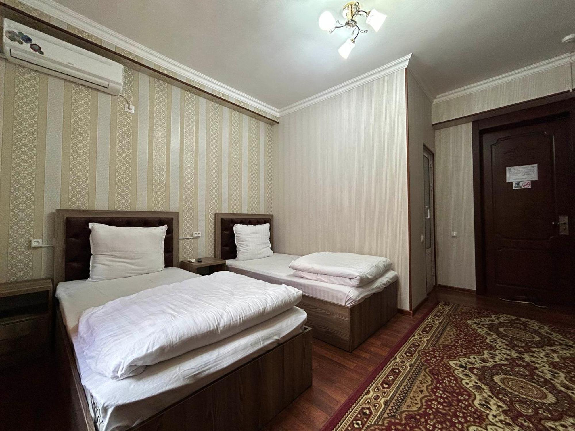 Hotel Ishonch Samarkand Camera foto